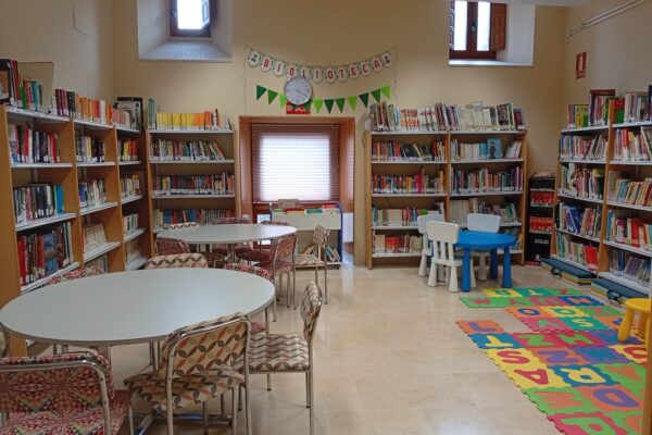 Casa de la Cultura- Biblioteca-04
